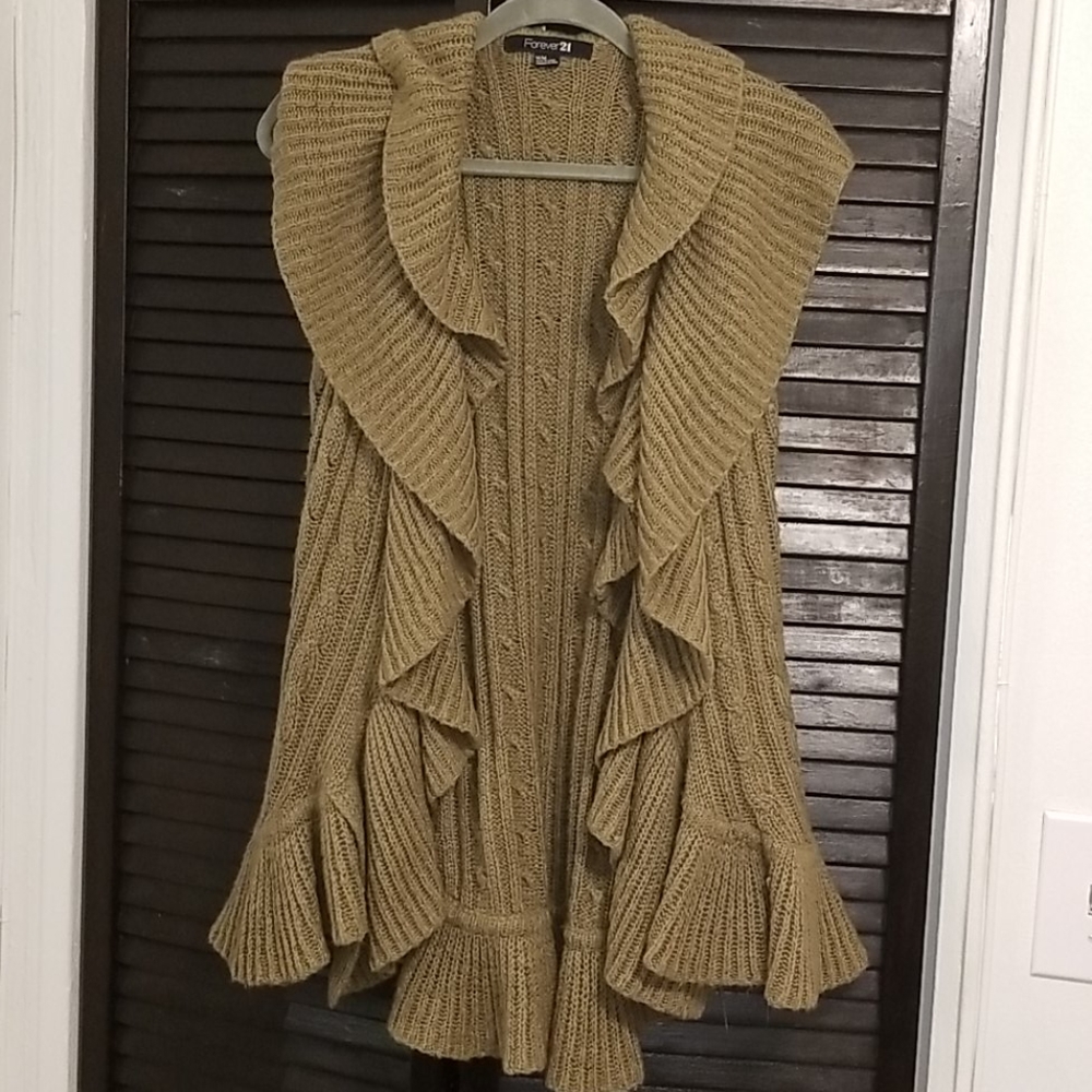 Forever 21 Flare Sweater Vest